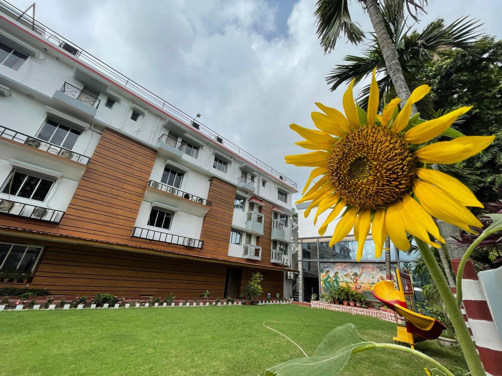 Hotel Royal Bengal Bolpur Exterior foto